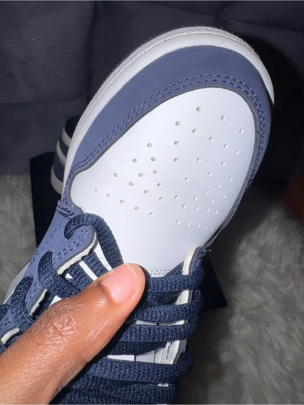 Nike Air Jordan 1 High - White & Navy